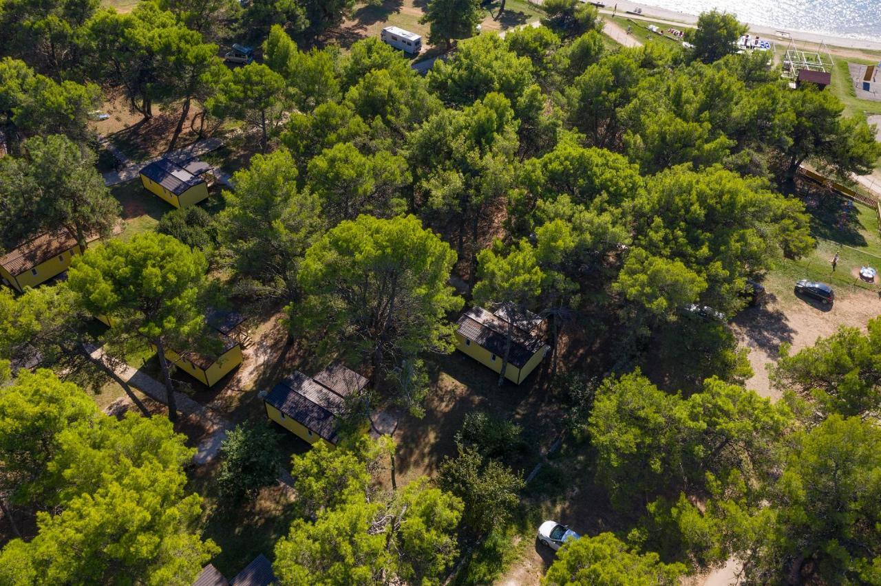 Mobile Homes Camp Pineta - Adriatic Kampovi Fažana Kültér fotó